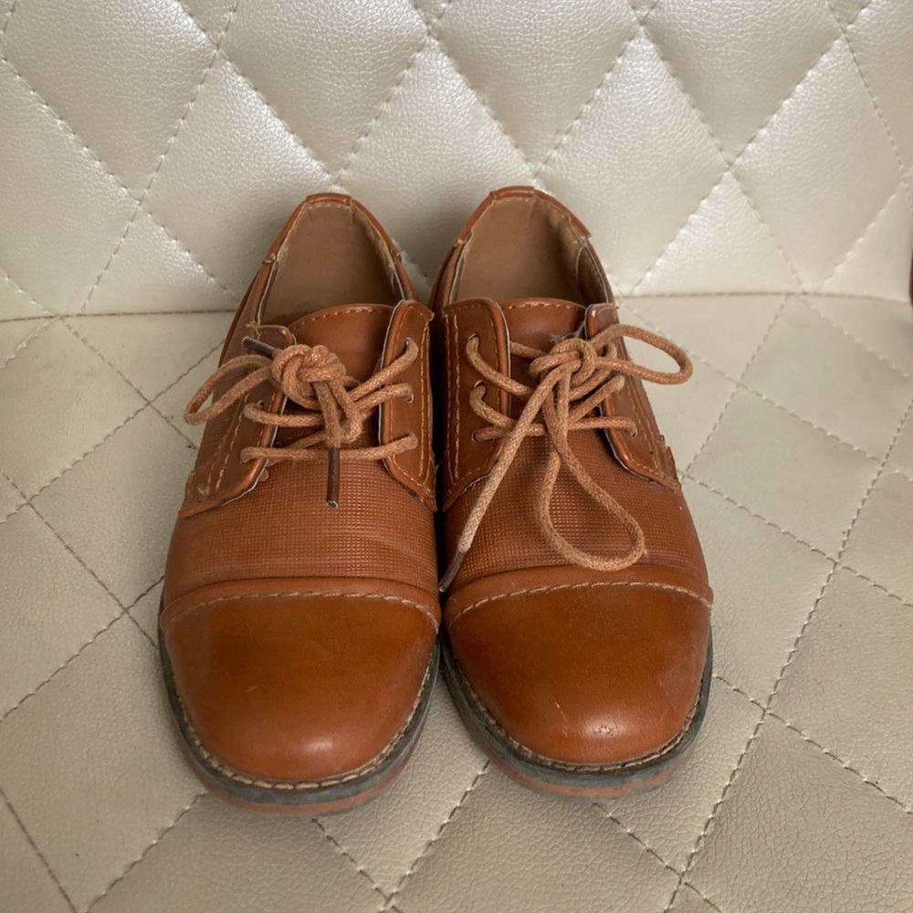Tahari Little Boy Dress Shoes